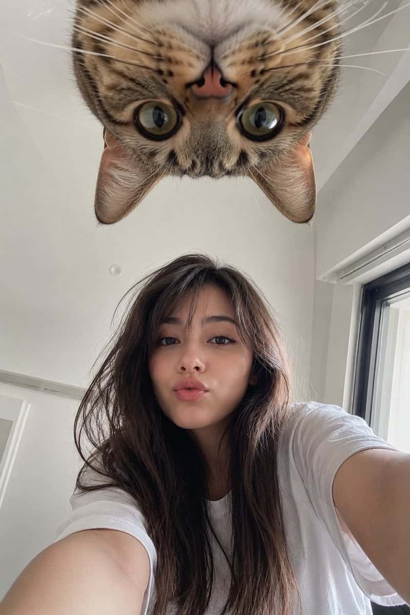 Realistic Japanese Girl Cat Selfie